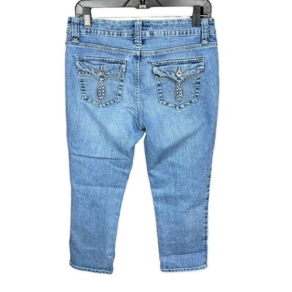 Jordache Jeans Cropped Straight Blue Denim 5 Pocket Zip Button Closure Size 8 - Picture 2 of 14